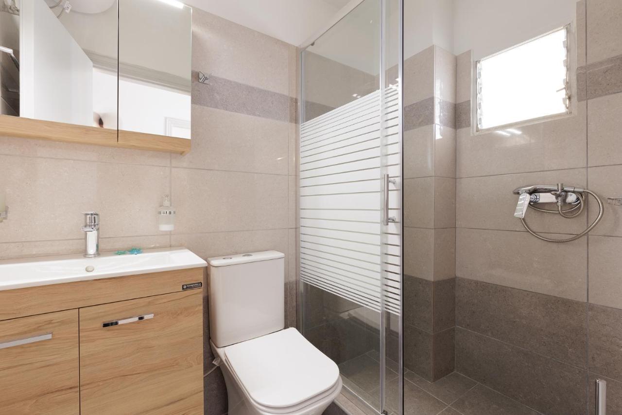 Salt & Sun Apartments By Konnect, At Kaminaki Beach Niszáki Kültér fotó